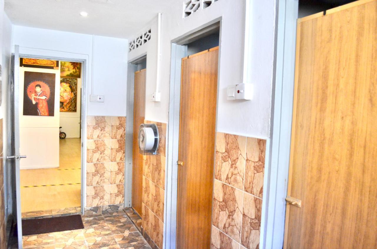 Drop Inn Lodge City Centre - Kuala Lumpur — Photos 3